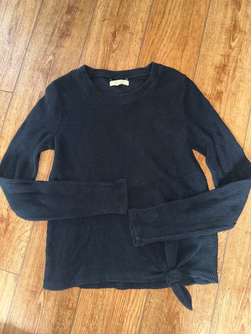 Madewell women’s black tie hem long sleeve top size XS
